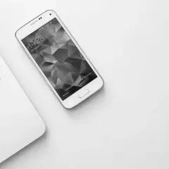 Internet mobilny czy stacjonarny - co wybrać, aby nie przepłacać?