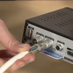 Jak podłączyć dekoder DVB-T2? Prosty poradnik krok po kroku