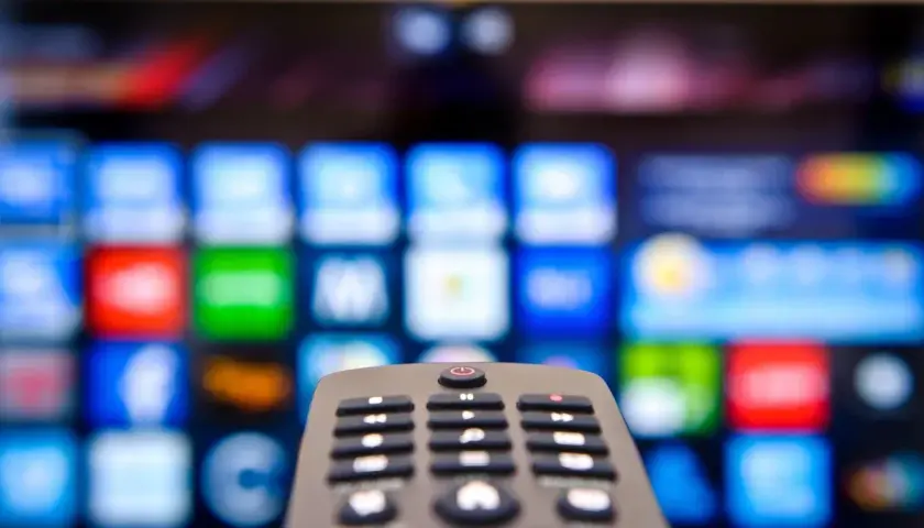 Jak podłączyć pilot z telefonu do telewizora - proste kroki i porady