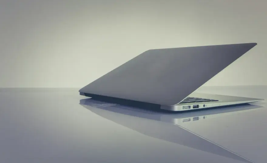 Jak wdrożyć politykę backup danych w firmie?